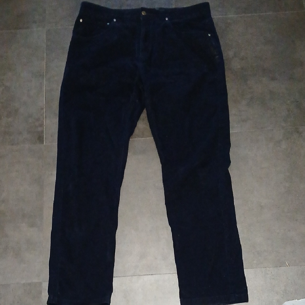 Mountain Khakis Dark Blue Corduroy Pants Modern Fit Mens Size 36 Waist 32 Inseam